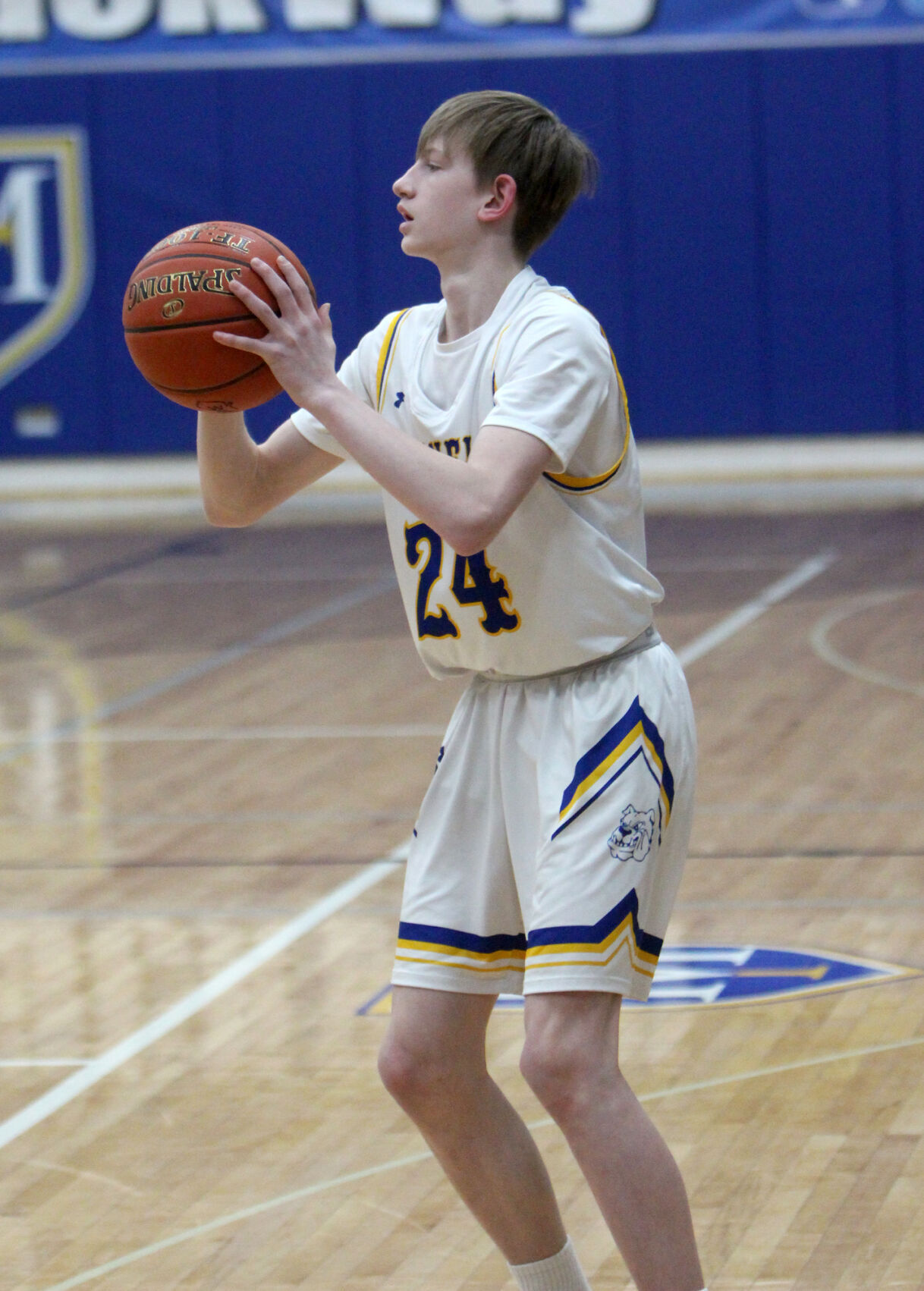 Prairie Farm at McDonell boys basketball 3-1-22